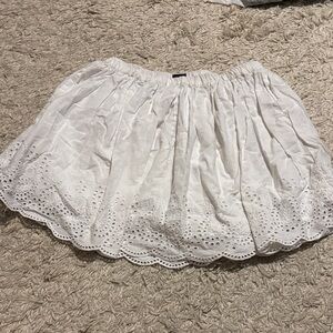 🌈4/$25🌈 GAP White Eyelet Skirt